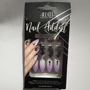 Premium nails 24 pieces/nails by ardell